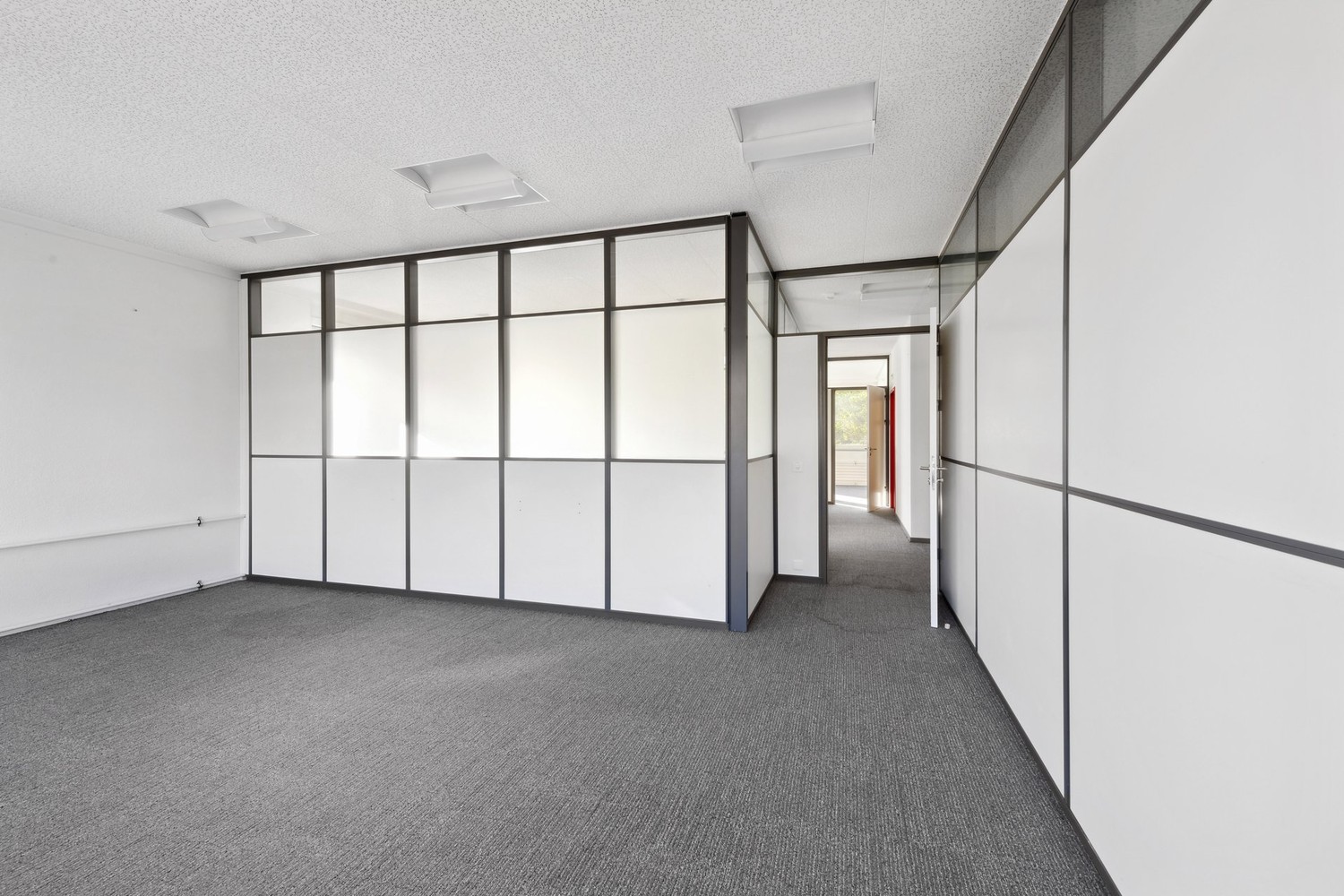 167m² office