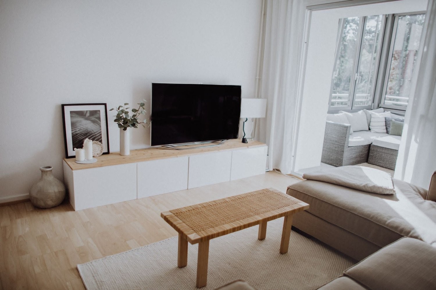 3 rooms furnished flat