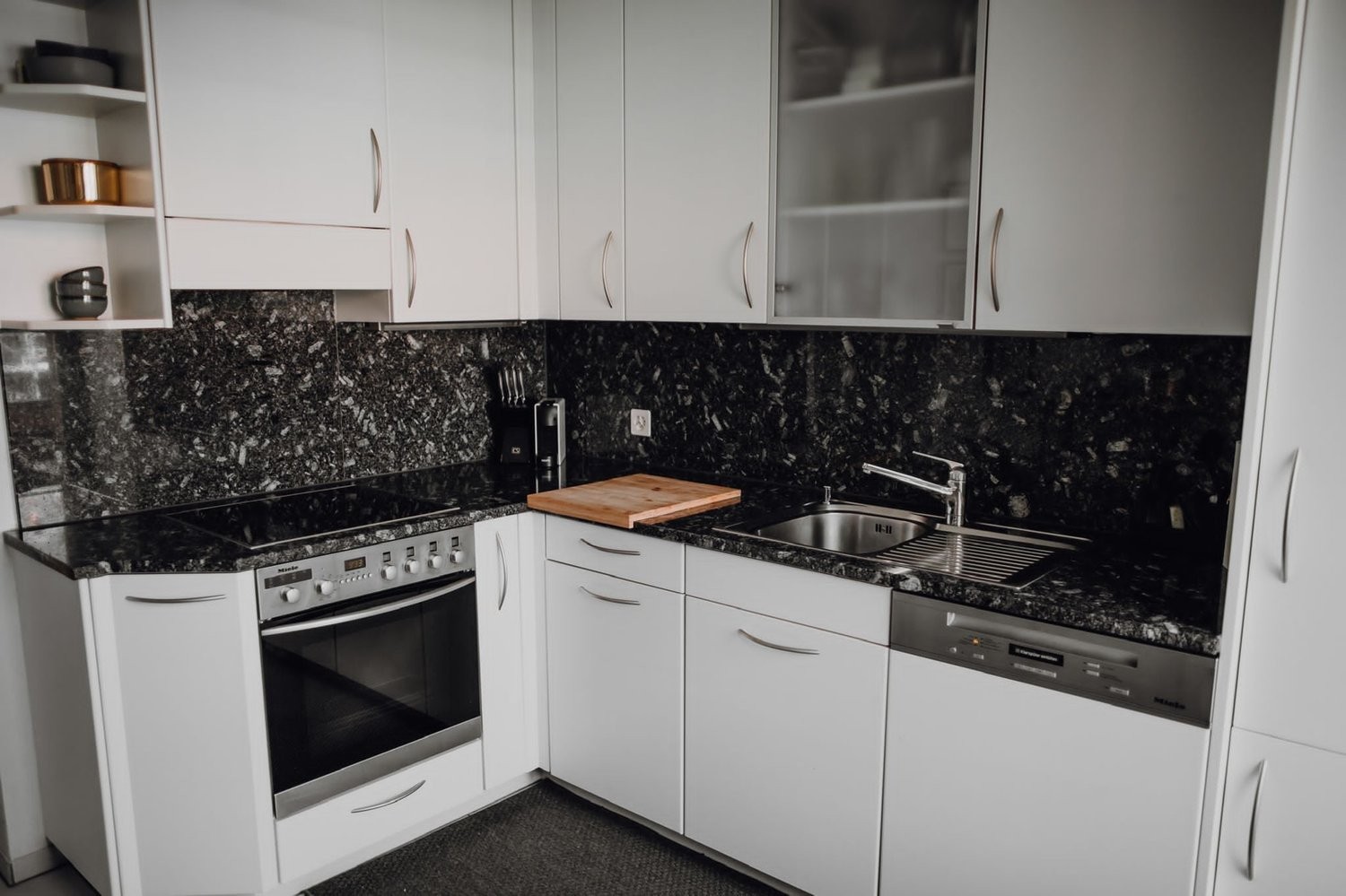 3 rooms furnished flat
