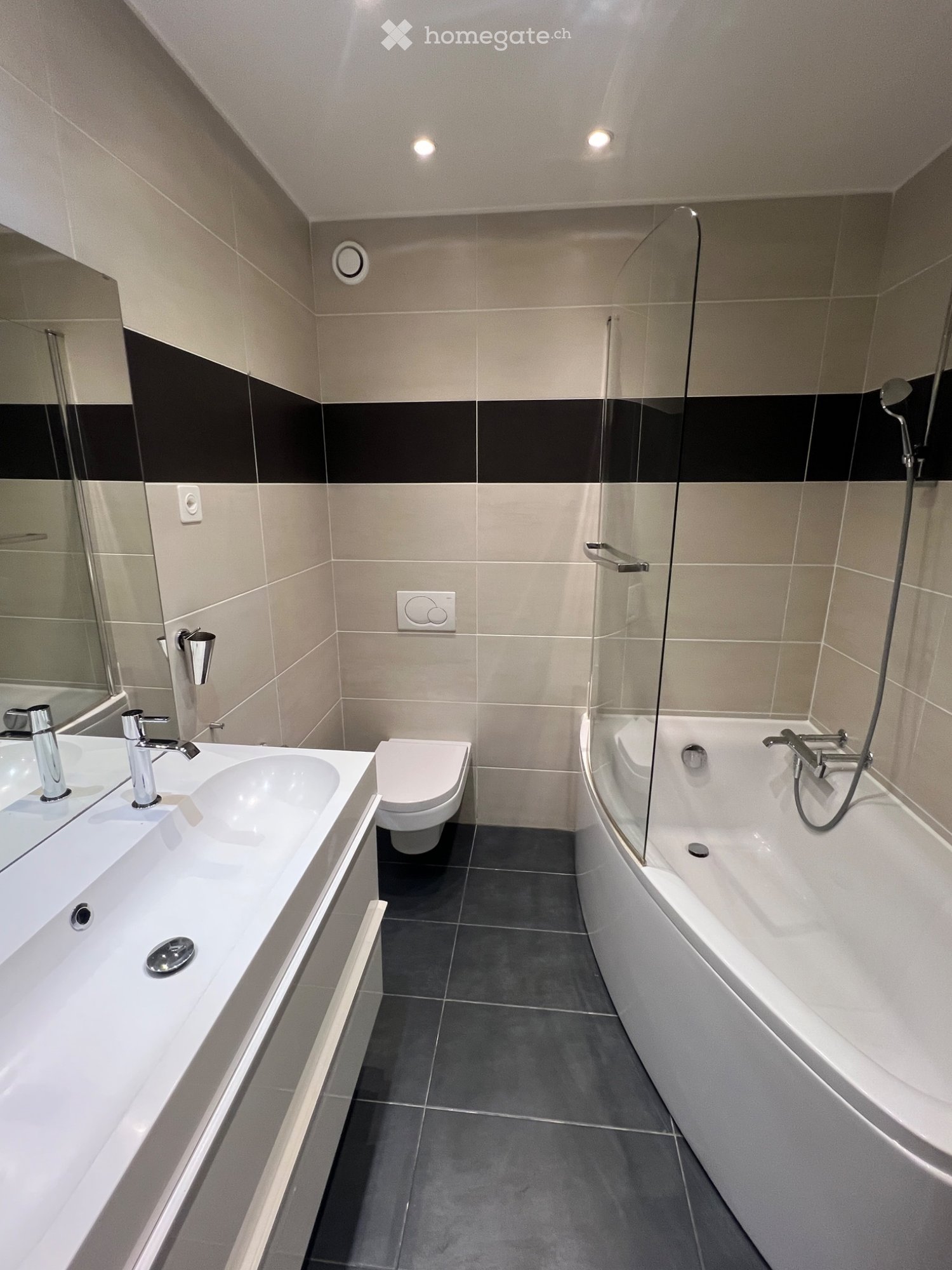 5-Zimmer-Wohnung