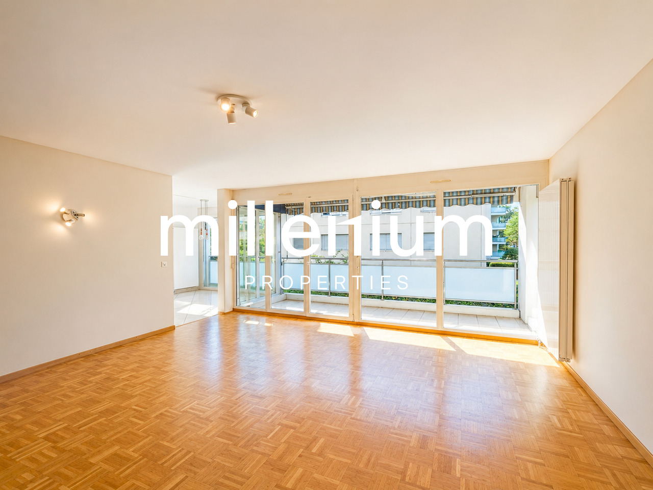 5 rooms apartment