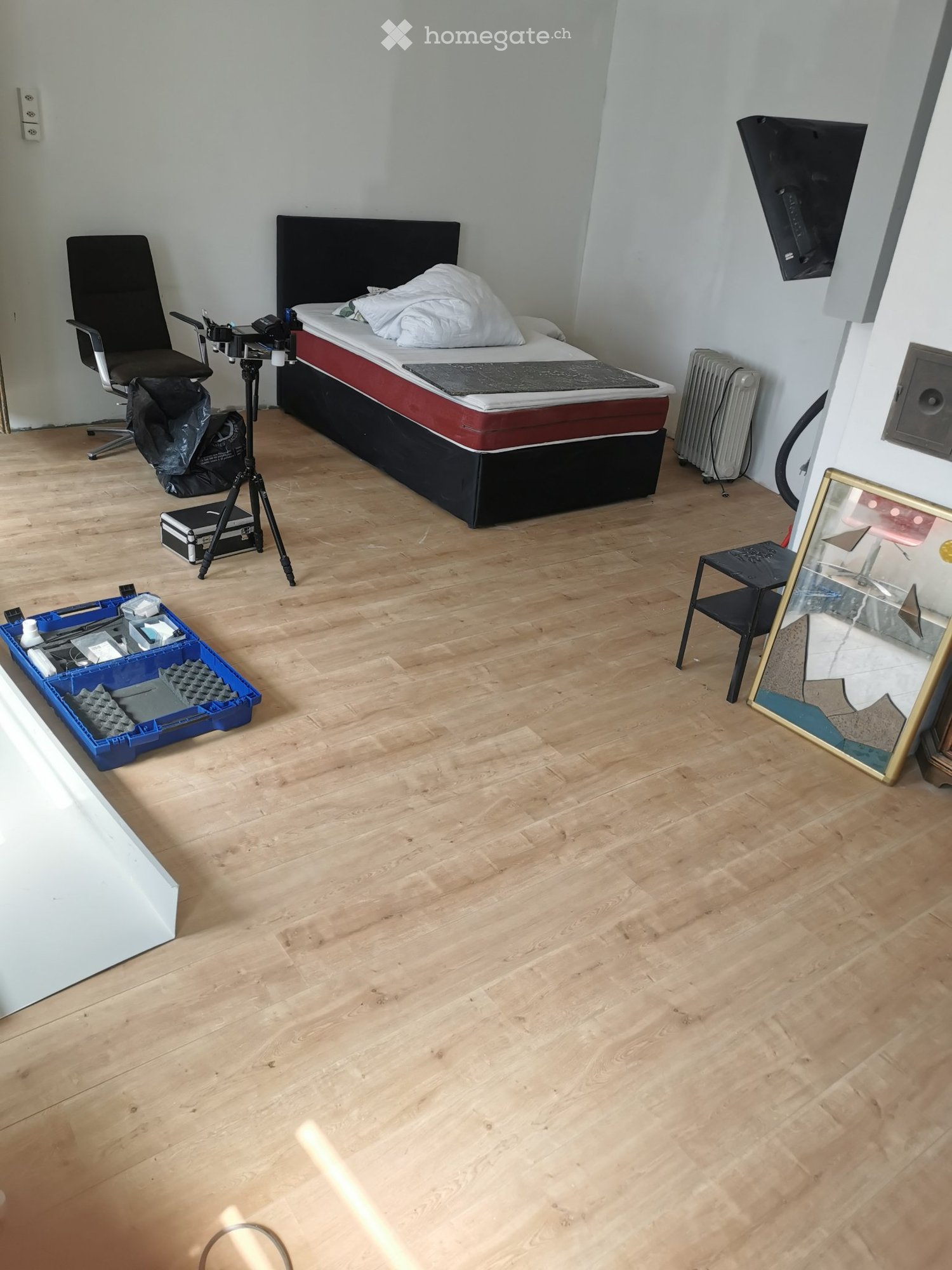 1 room apartment, Foto 2 von 3