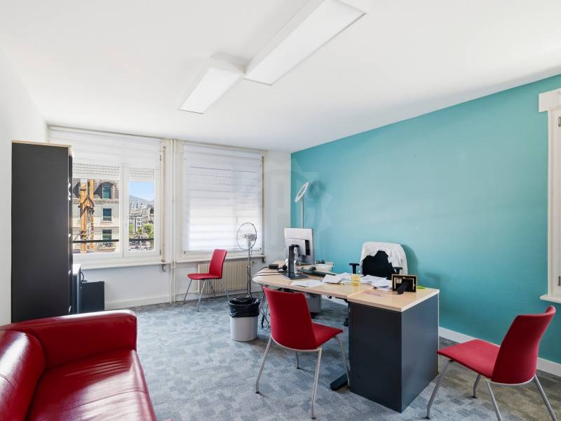 360m² Büro, Foto 8 von 10
