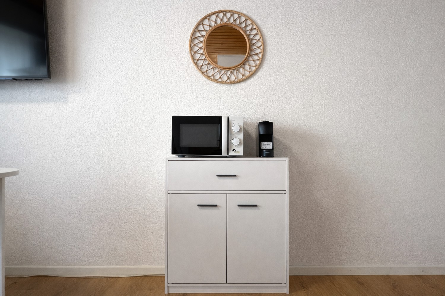 1 room apartment, Foto 4 von 8
