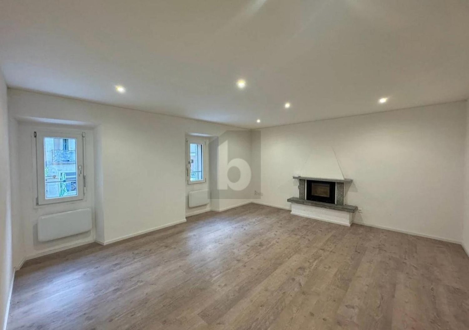 7 rooms duplex house