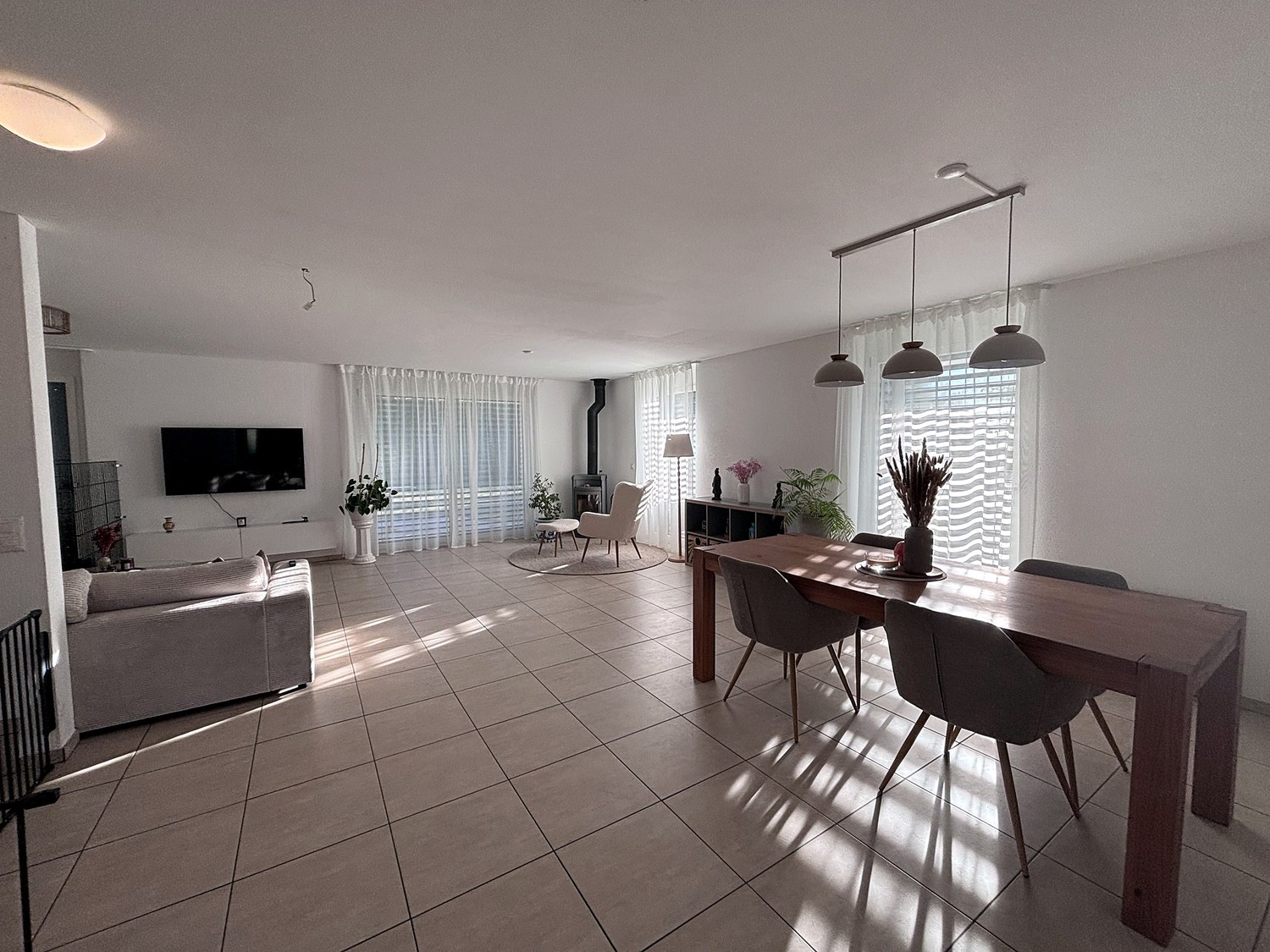 4 rooms single house