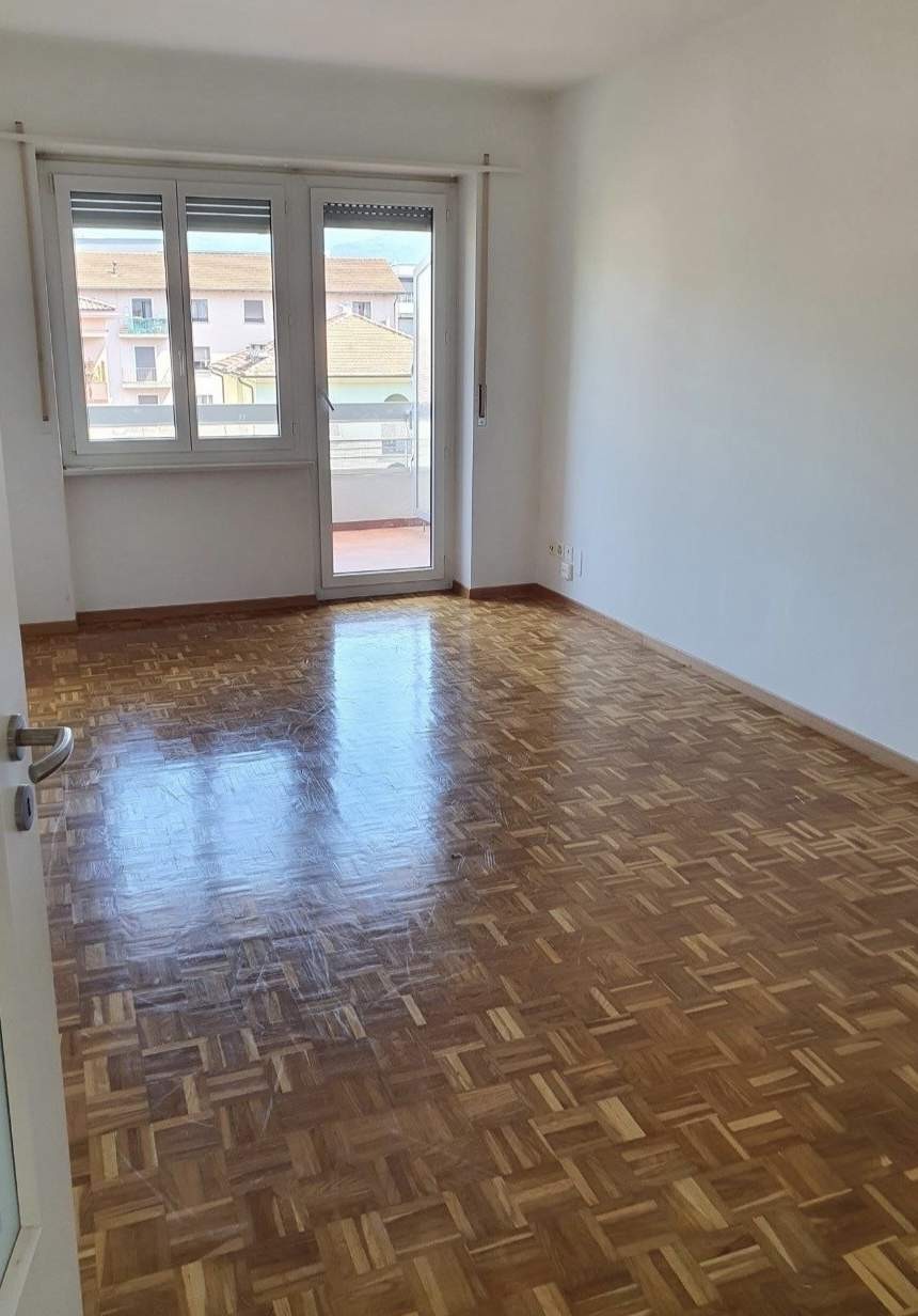 Zimmer in einer Wohngemeinschaft, Foto 2 von 5