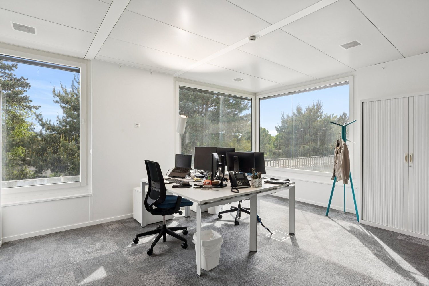 266m² Büro, Foto 3 von 9
