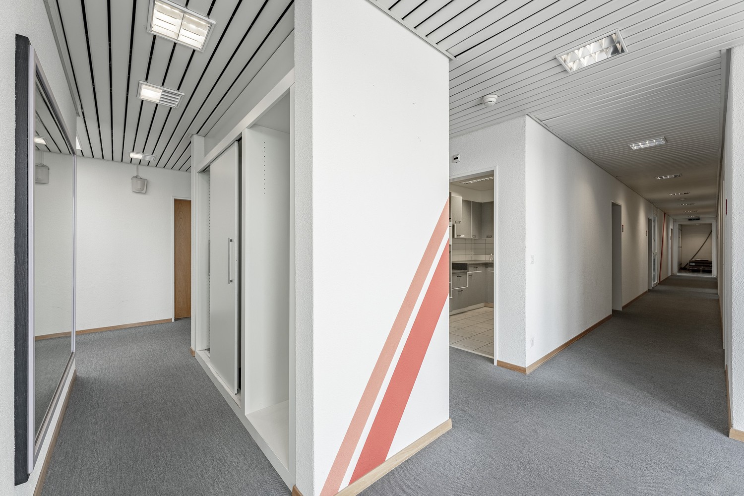 630m² office, Foto 6 von 10