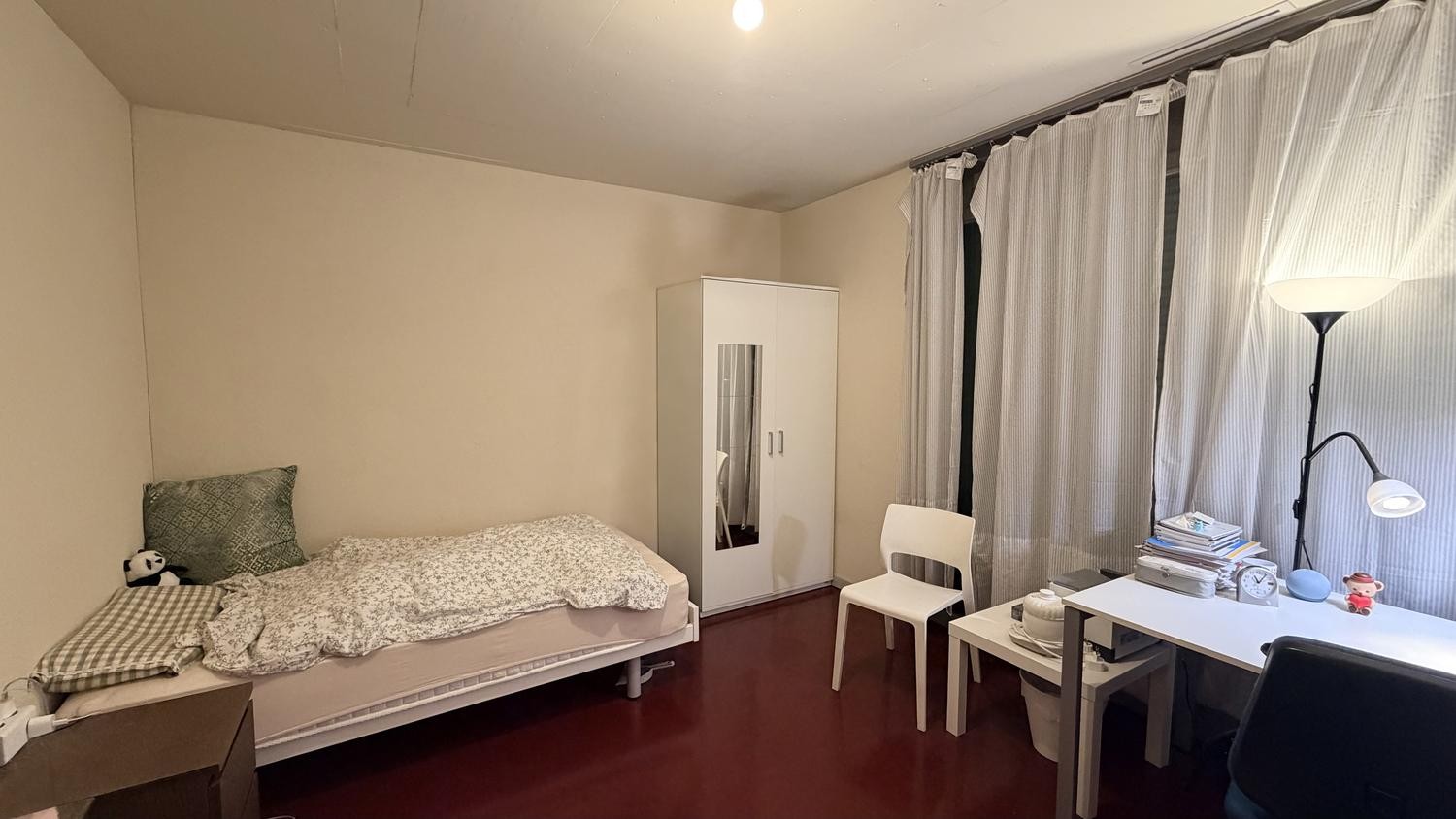 Stanza in un appartamento condiviso