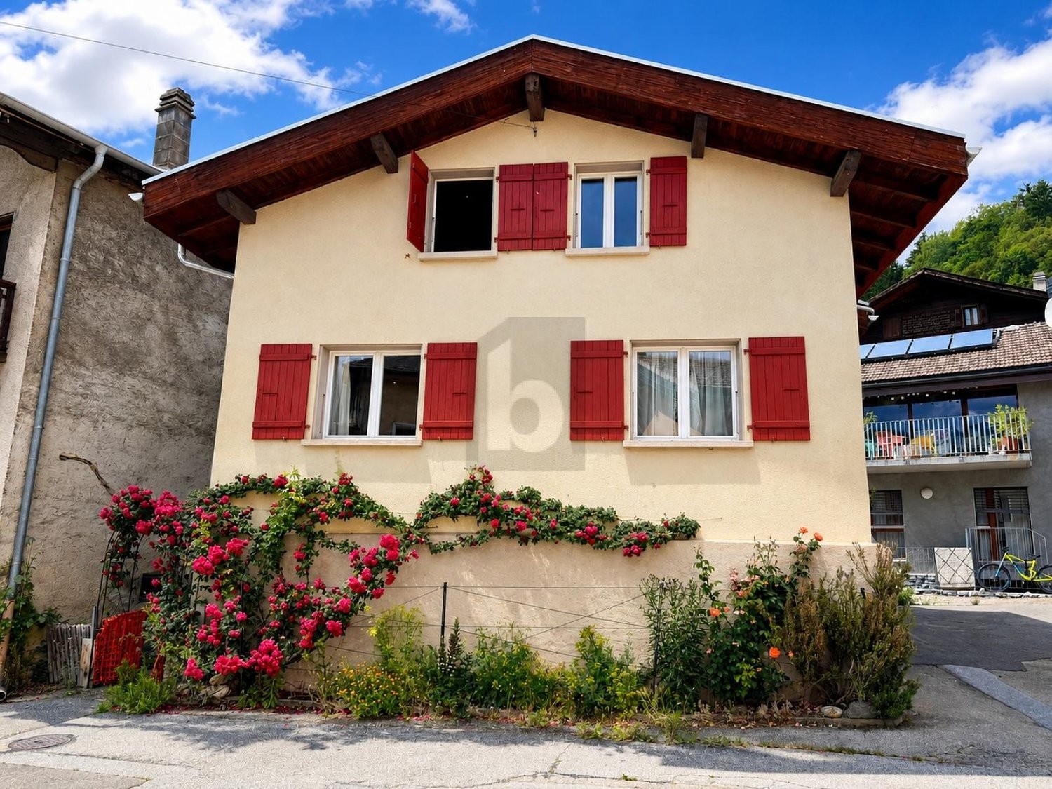 5-Zimmer-Einfamilienhaus, Foto 1 von 4
