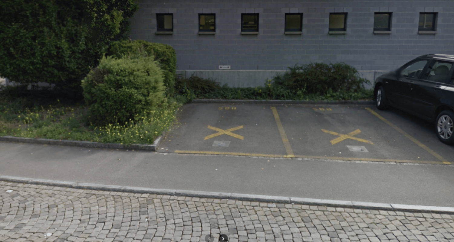Open slot, Foto 1 von 2
