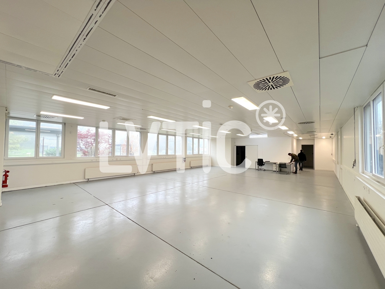 5485m² industrial object