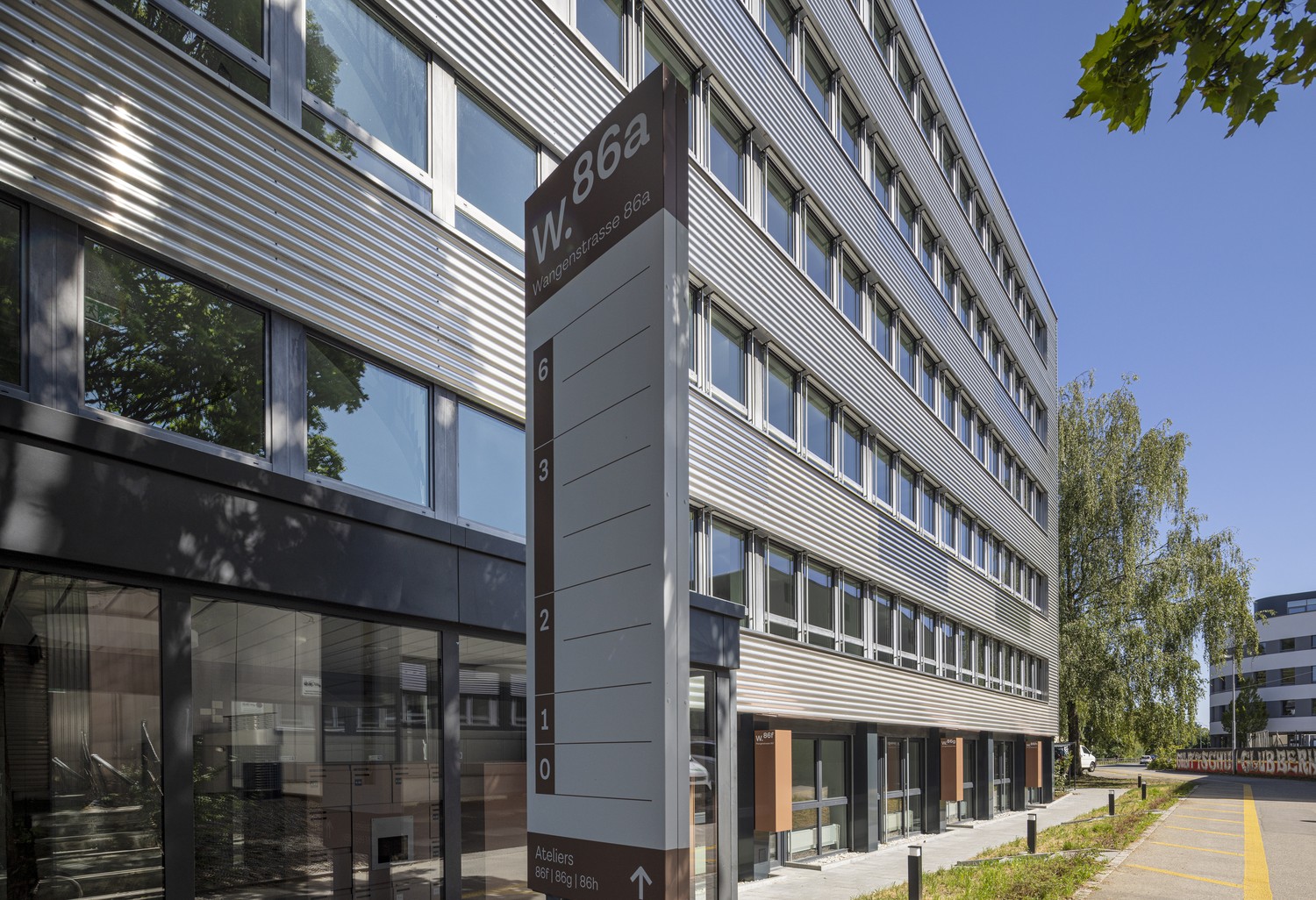 Atelier de 145m², photo 1 sur 10