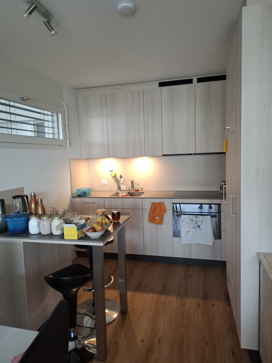 1 room apartment, Foto 2 von 7