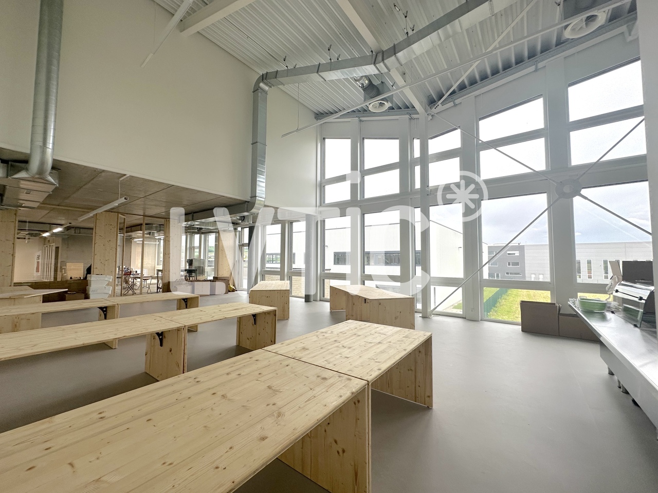 600m² atelier, Foto 5 von 9