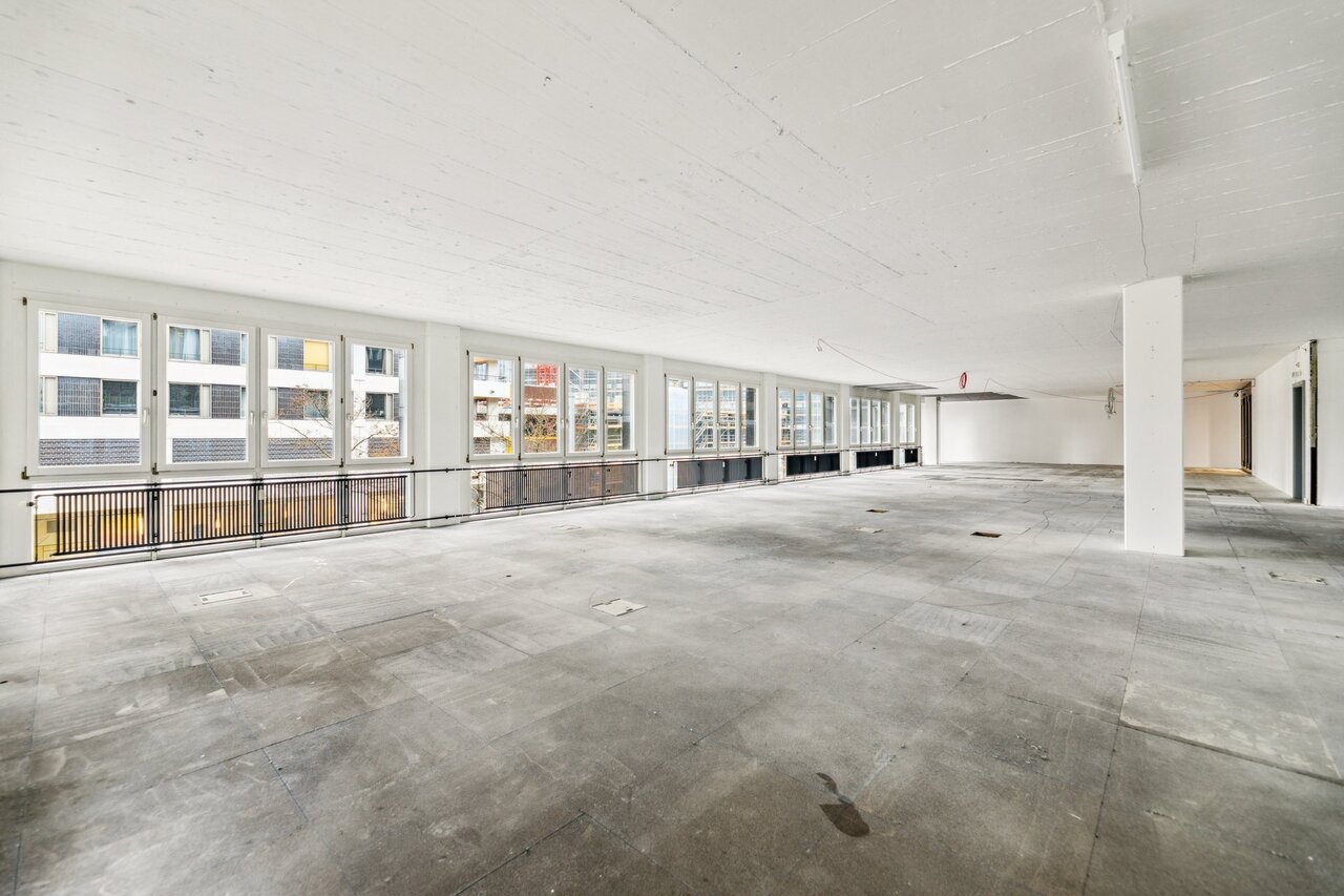340m² office, Foto 4 von 10