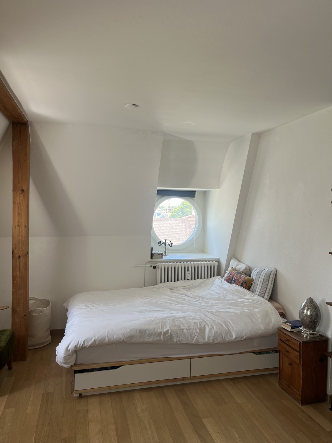 1 room apartment, Foto 1 von 4