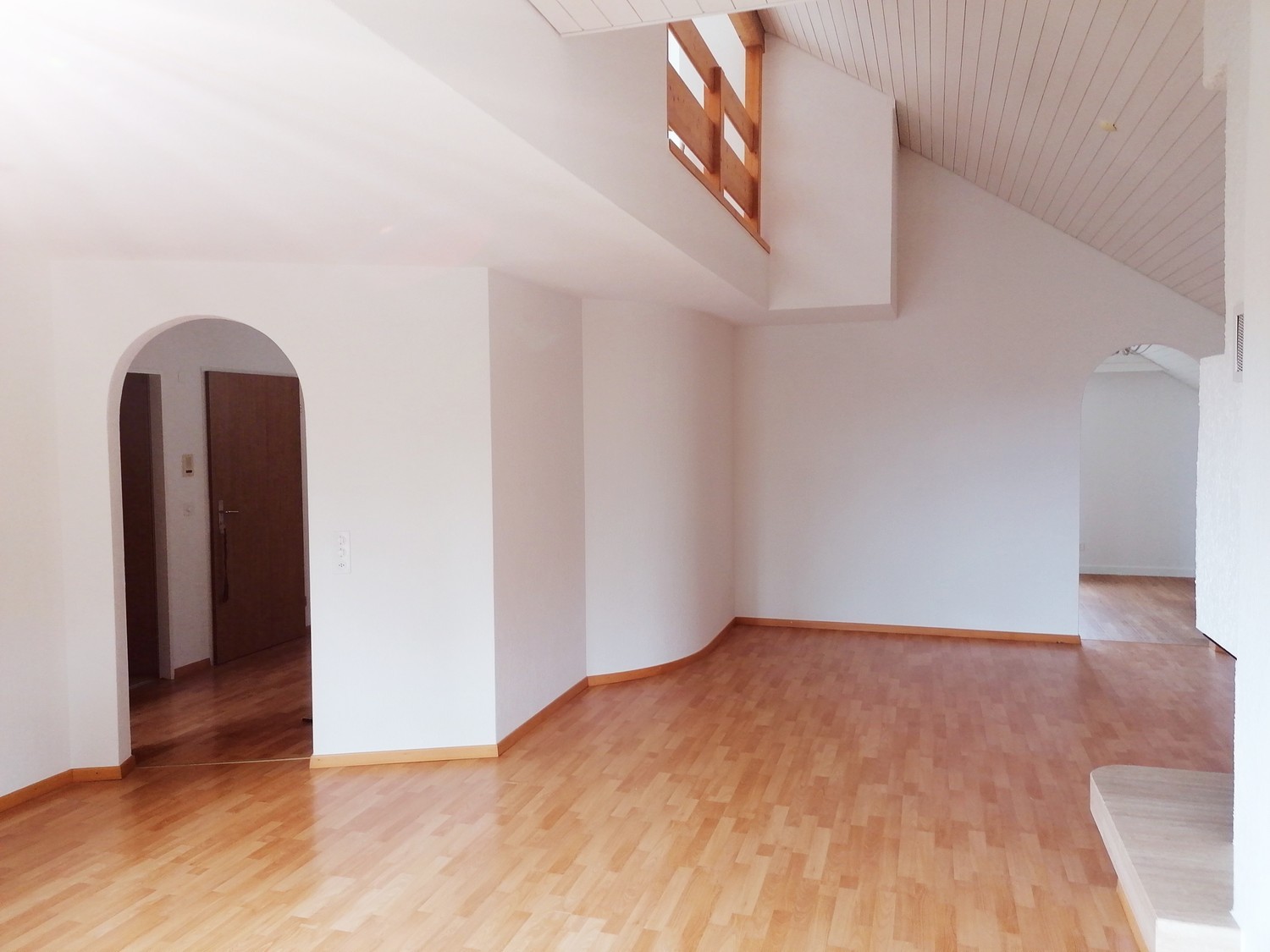 5 ½ rooms apartment, Foto 1 von 9