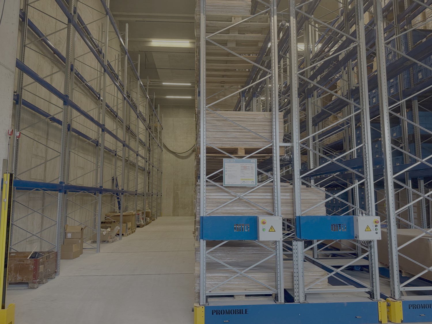 1800m² commercial
