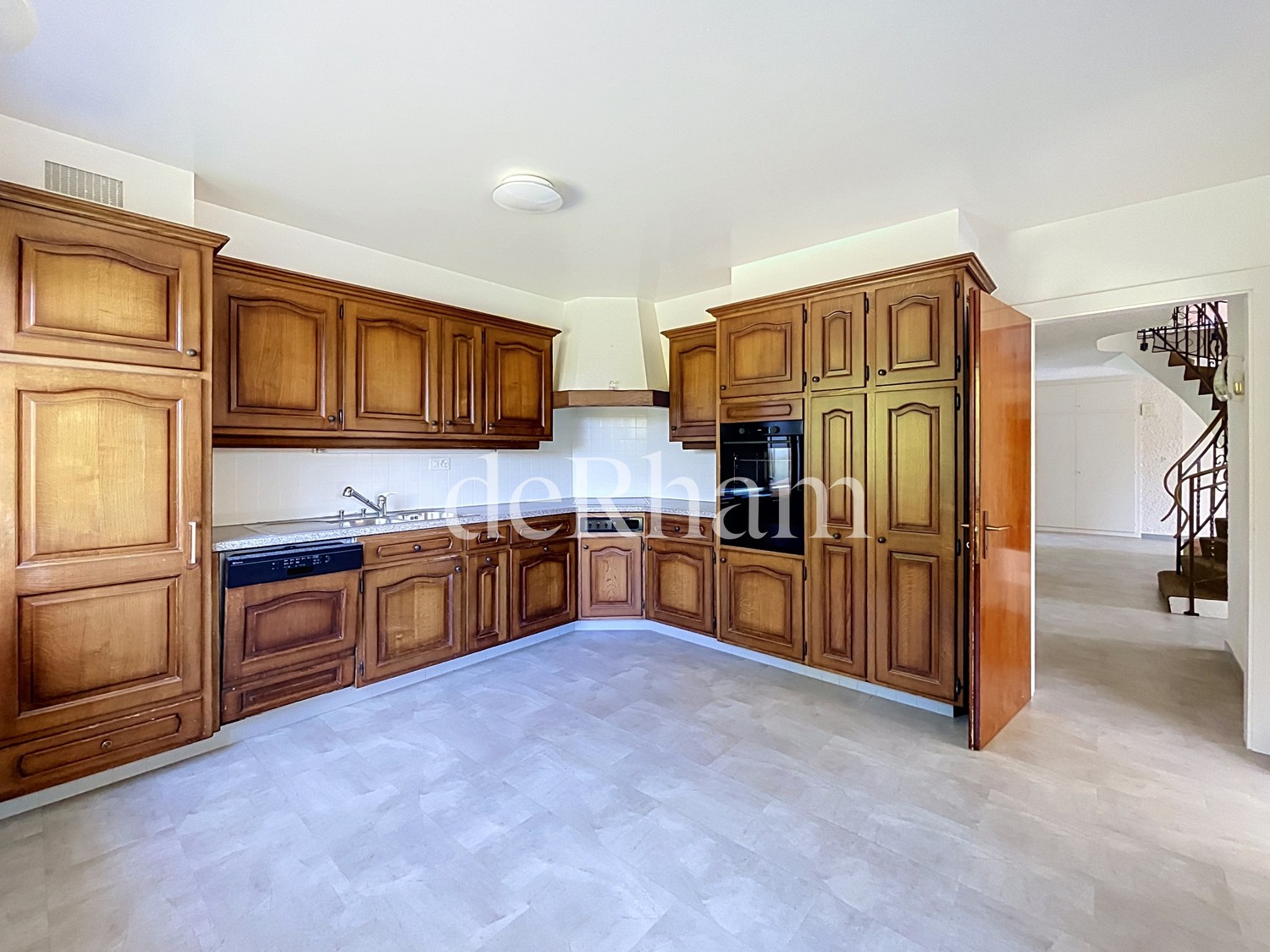 7-Zimmer-Wohnung, Foto 4 von 10