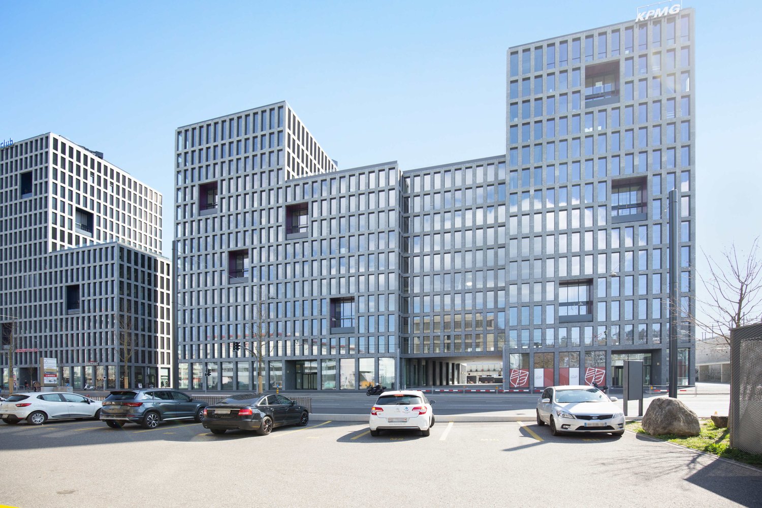 440m² Büro, Foto 2 von 8