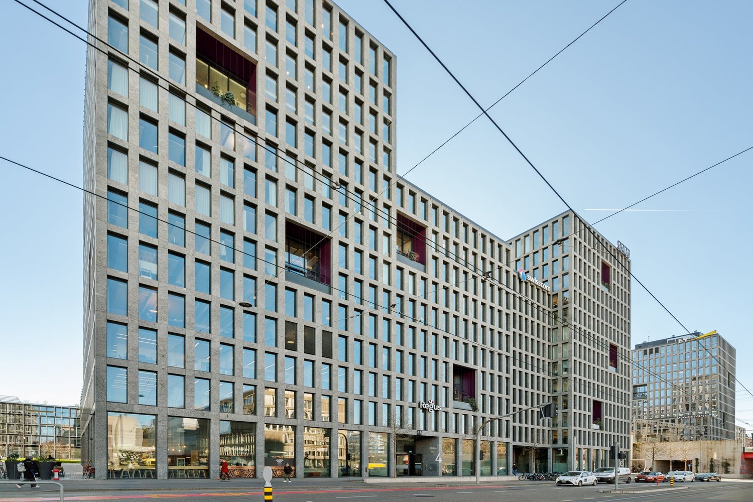 440m² Büro, Foto 1 von 8