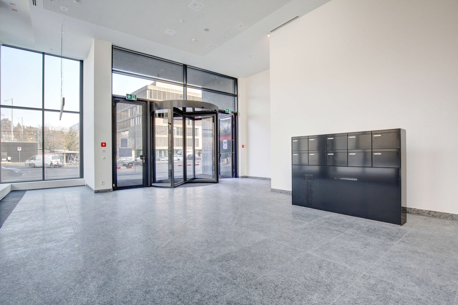 440m² Büro, Foto 4 von 8