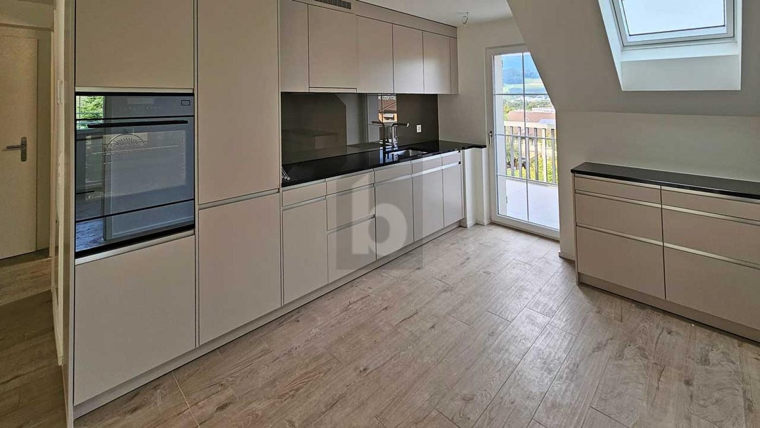 3 ½ rooms duplex, Foto 2 von 4