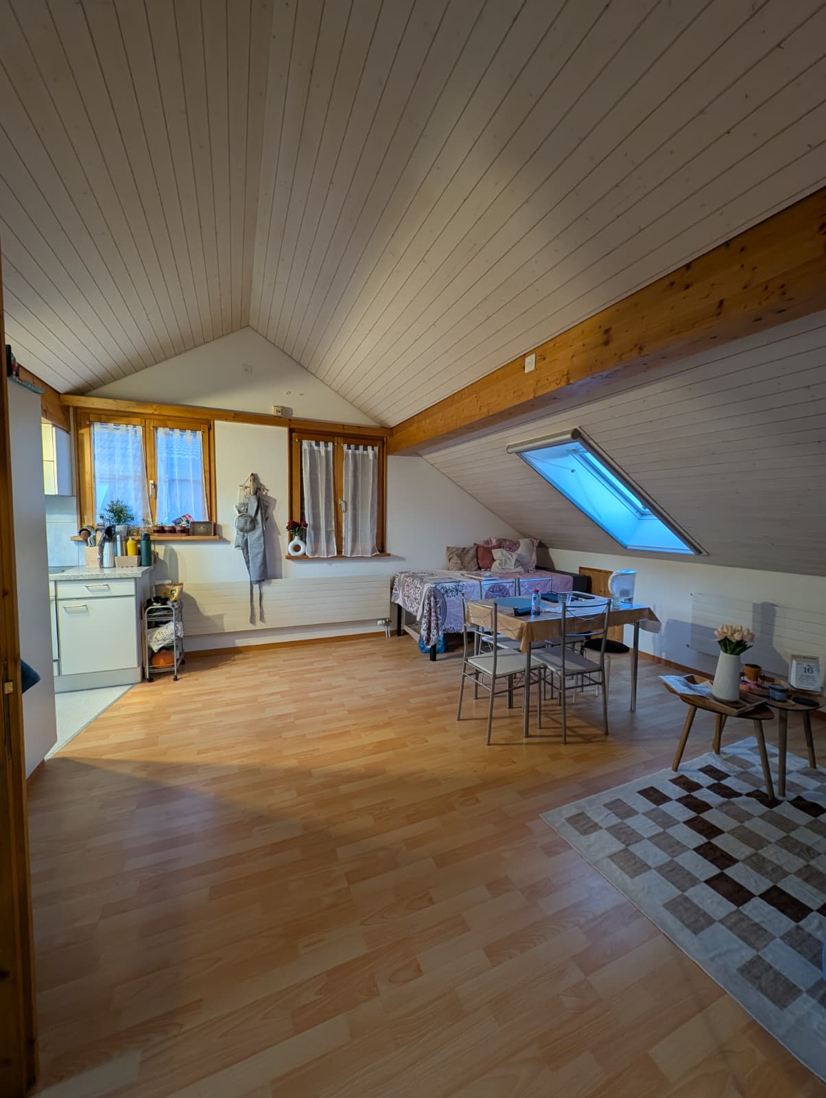 3 ½ pièces appartement au dernier étage