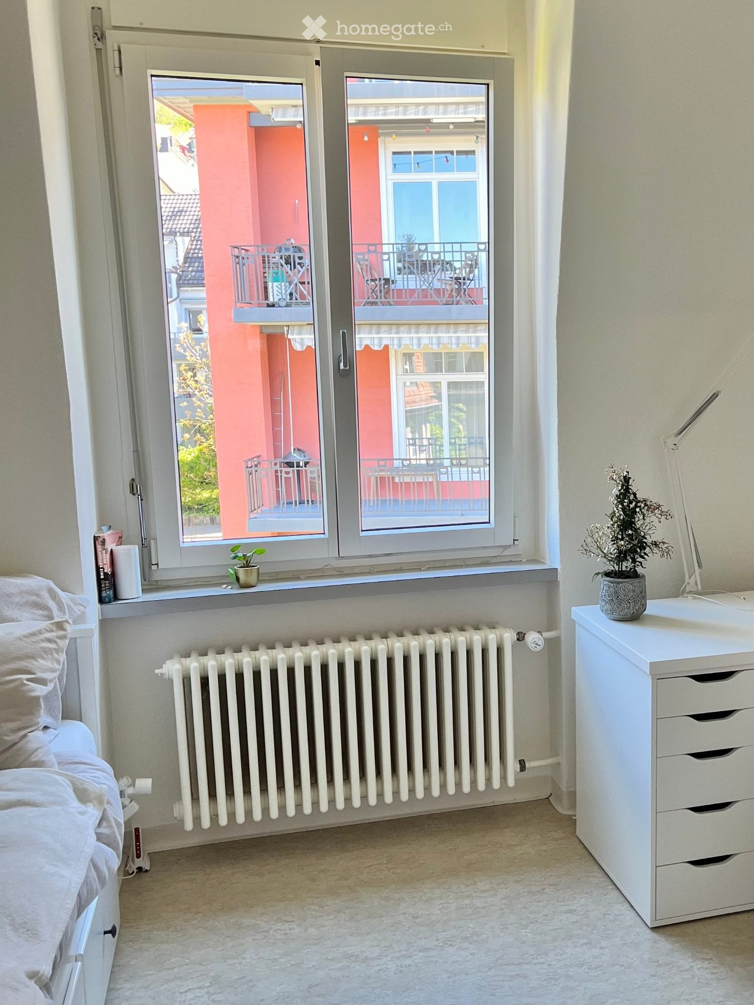 1 room apartment, Foto 2 von 5