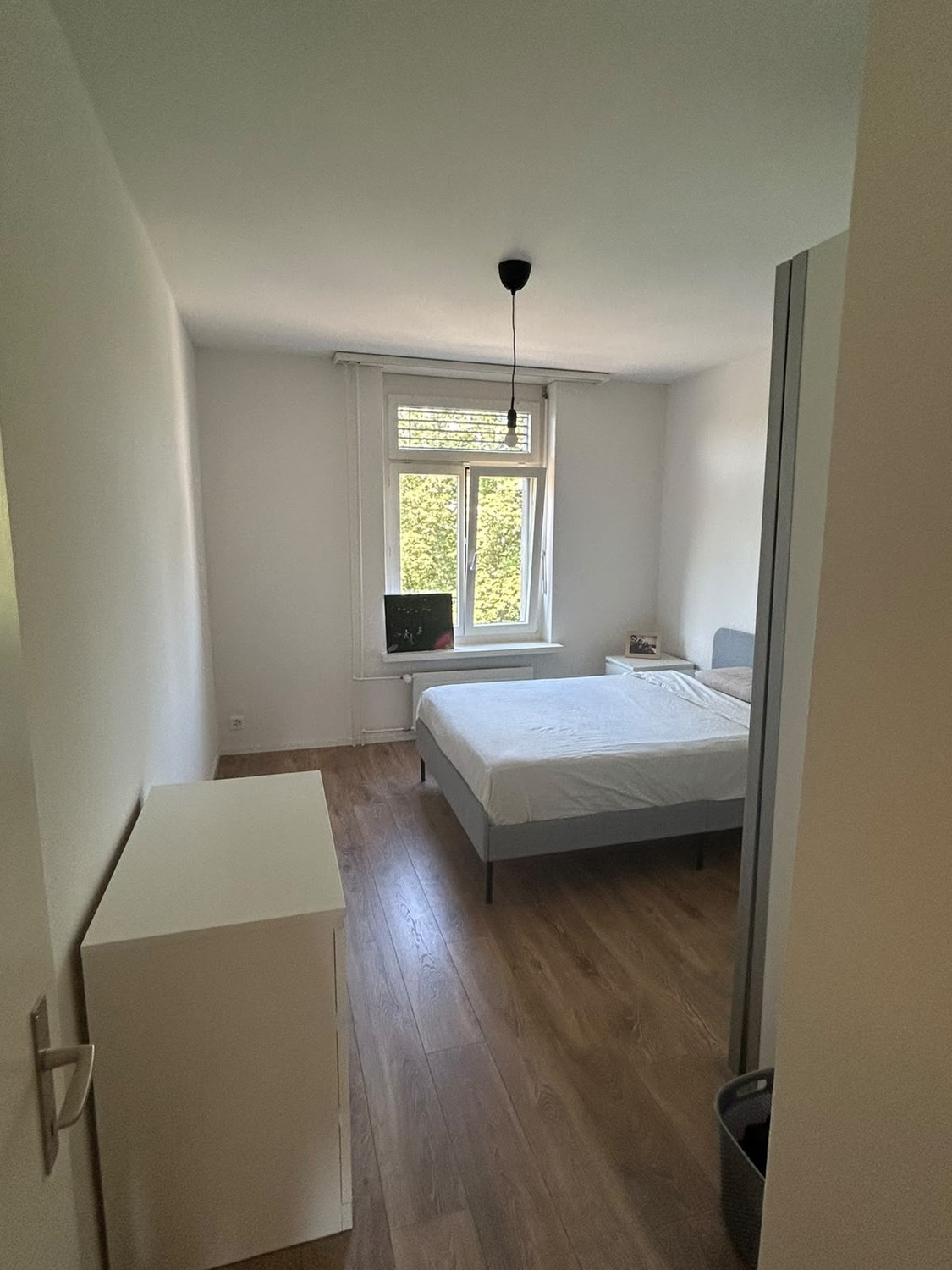 Chambre dans un appartement partagé