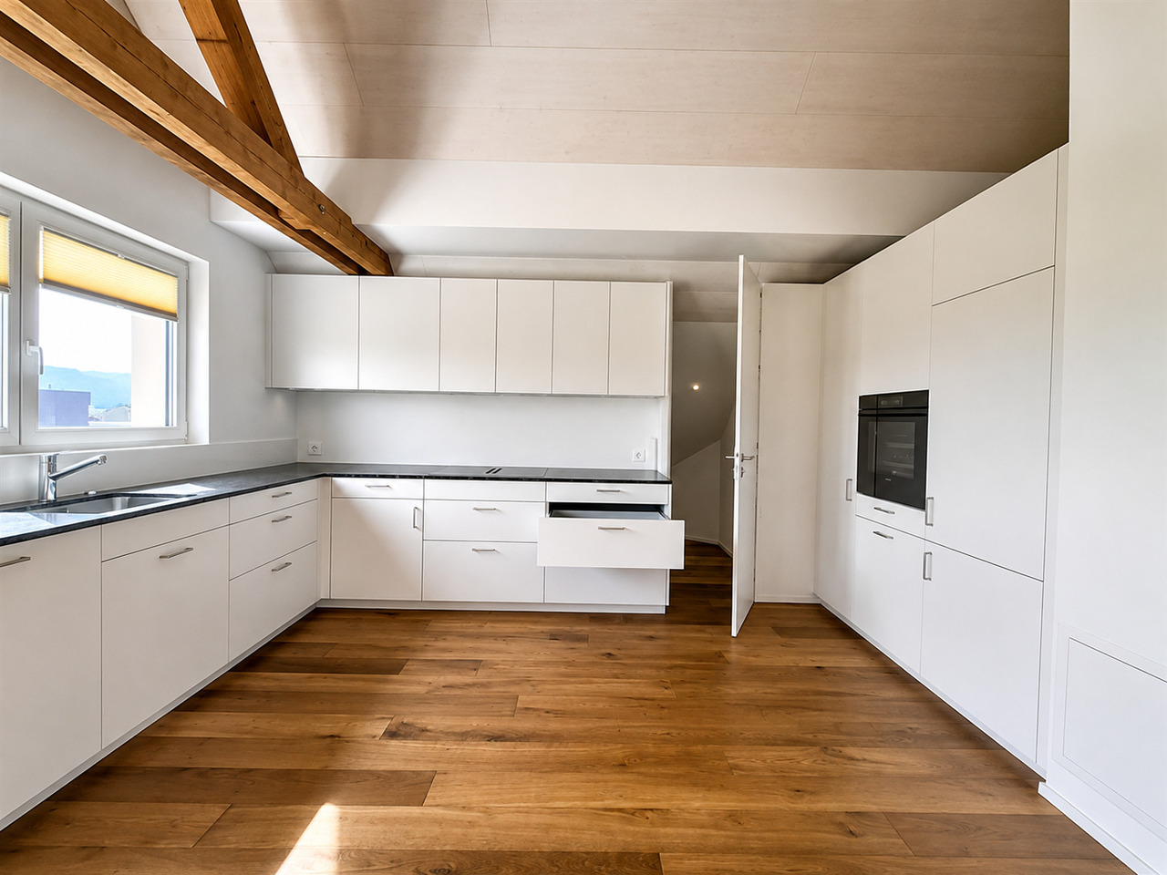 5 rooms roof flat