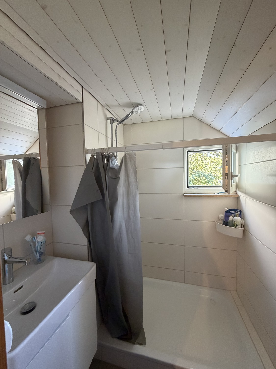 Room in a shared flat, Foto 3 von 7