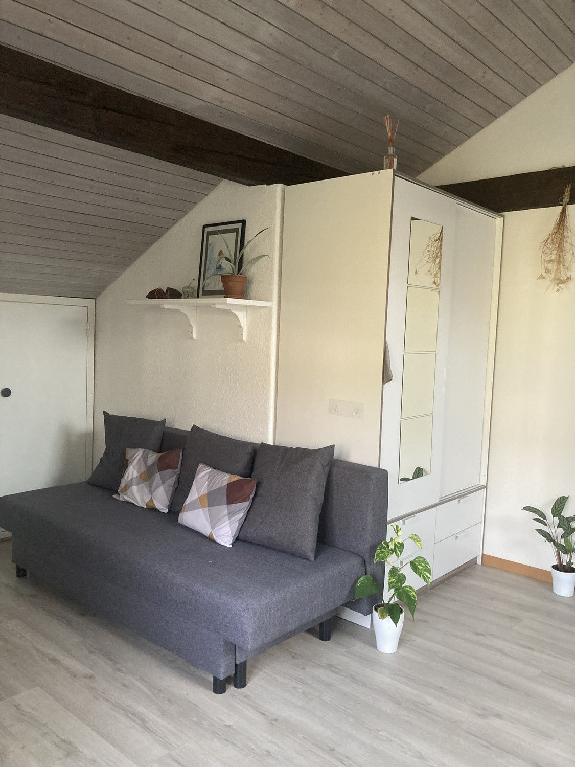 1 room apartment, Foto 4 von 7
