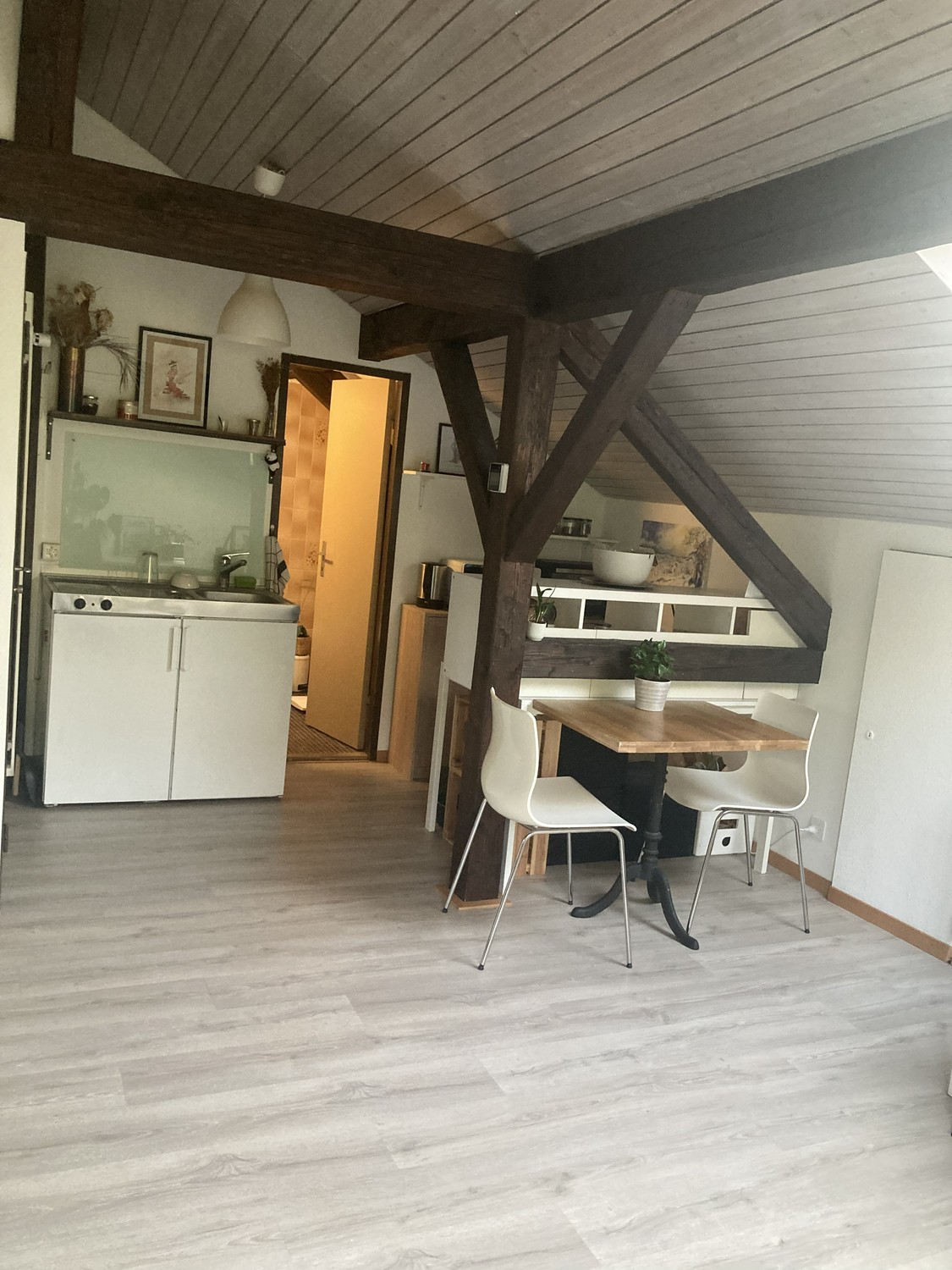 1 room apartment, Foto 5 von 7
