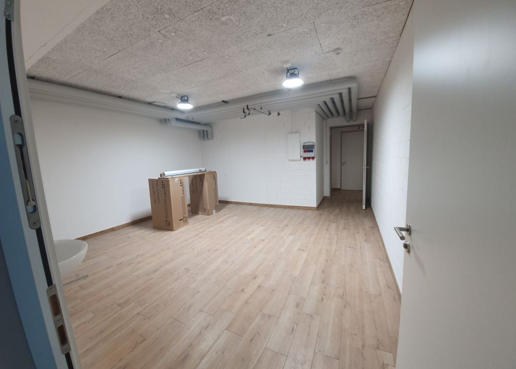 24m² commercial