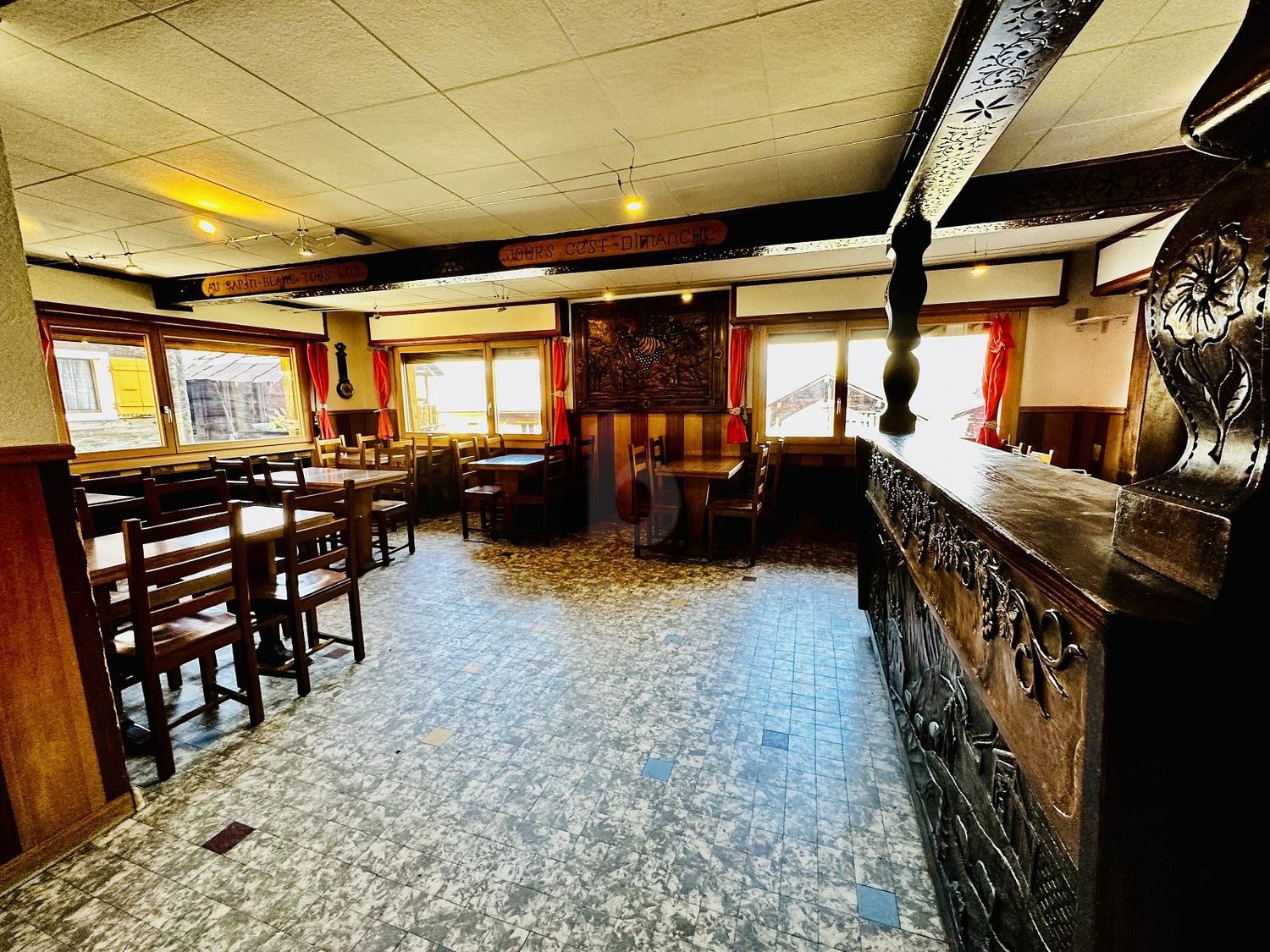 350m² Restaurant