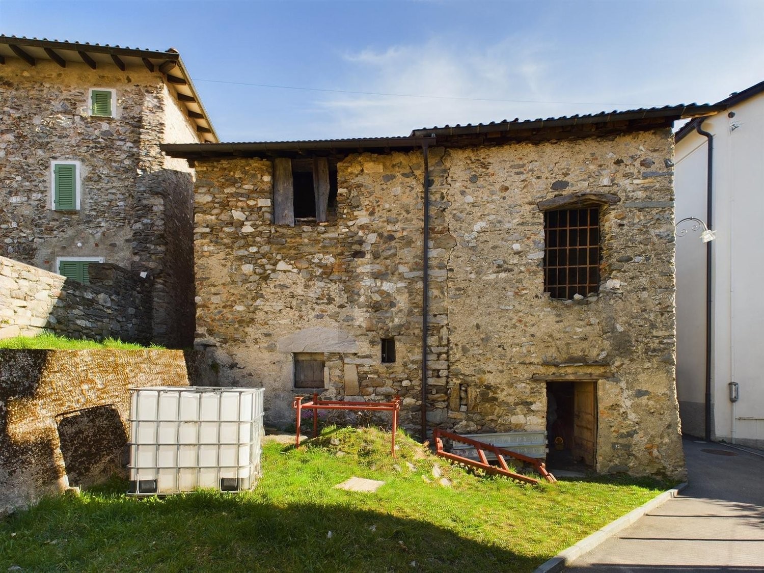 4-Zimmer-Einfamilienhaus
