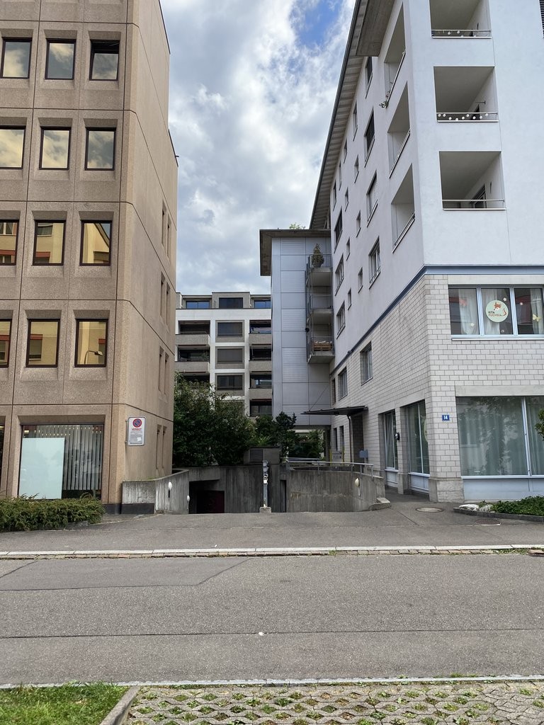 Underground slot, Foto 2 von 2