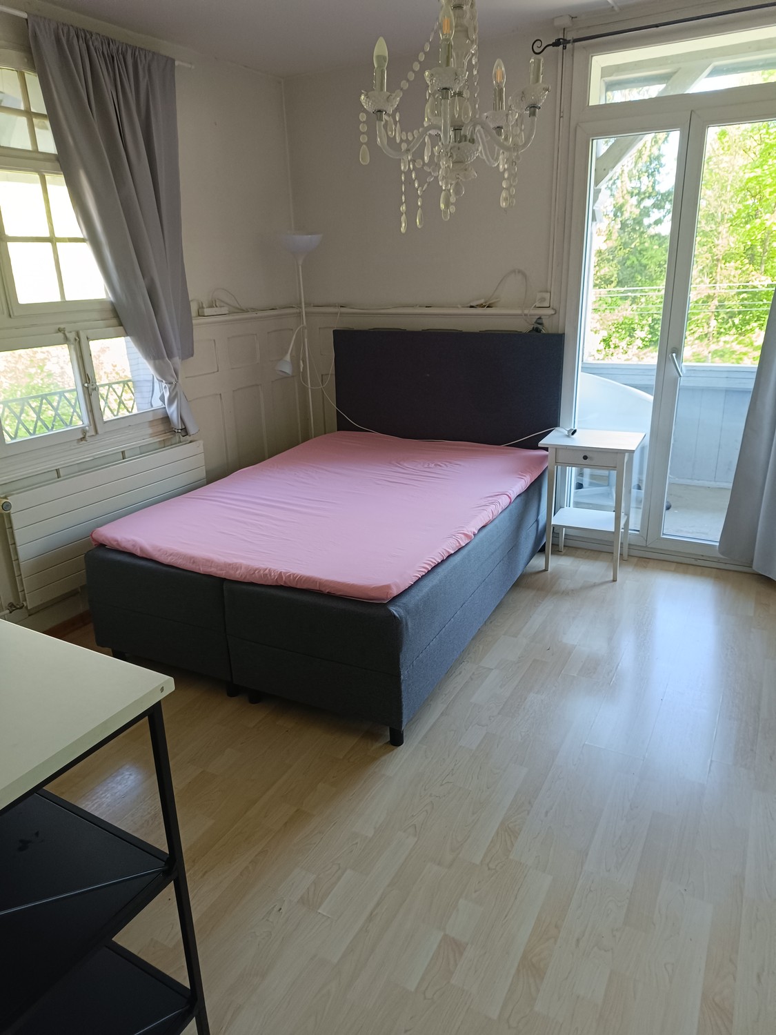 Chambre dans un appartement partagé