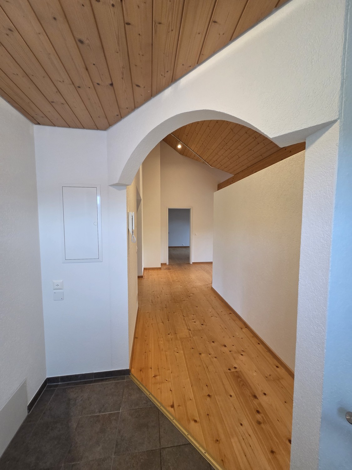 Appartement de 3 ½ pièces, photo 1 sur 10