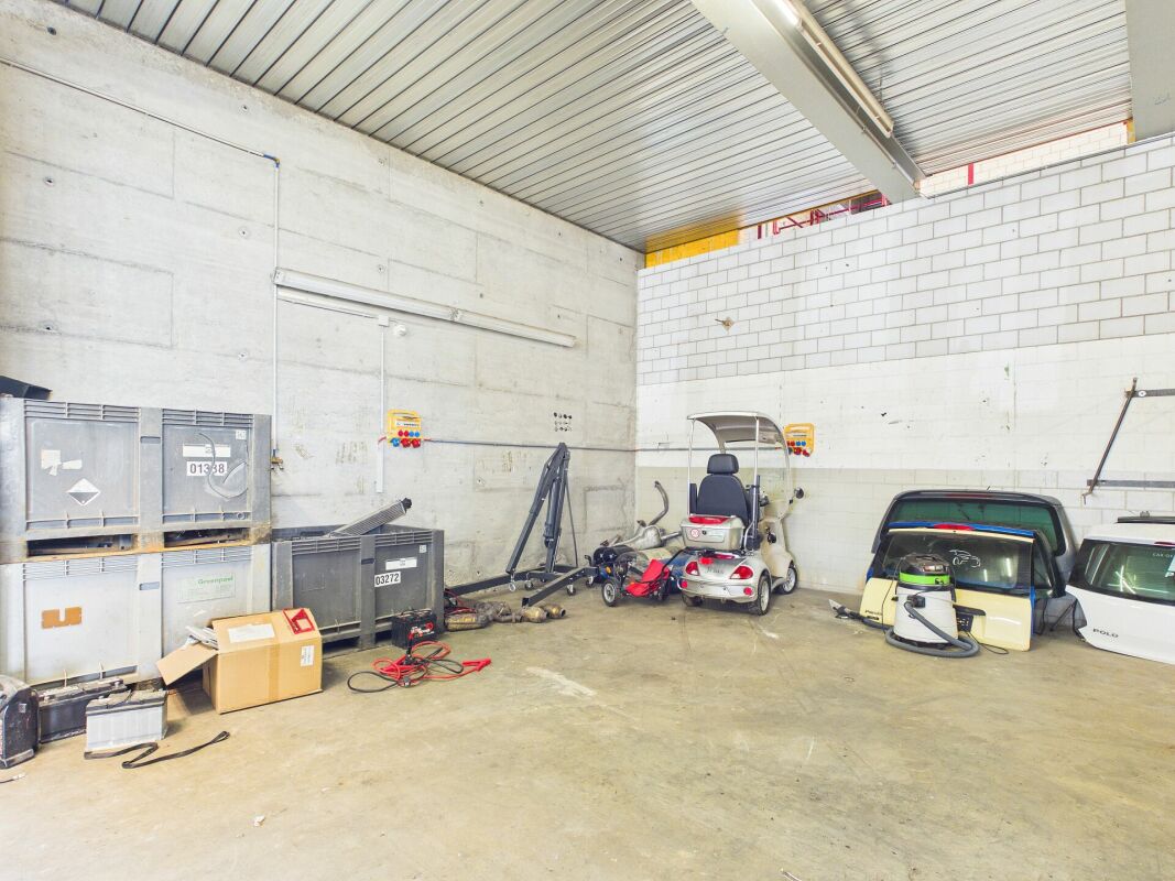 350m² workshop, Foto 4 von 9