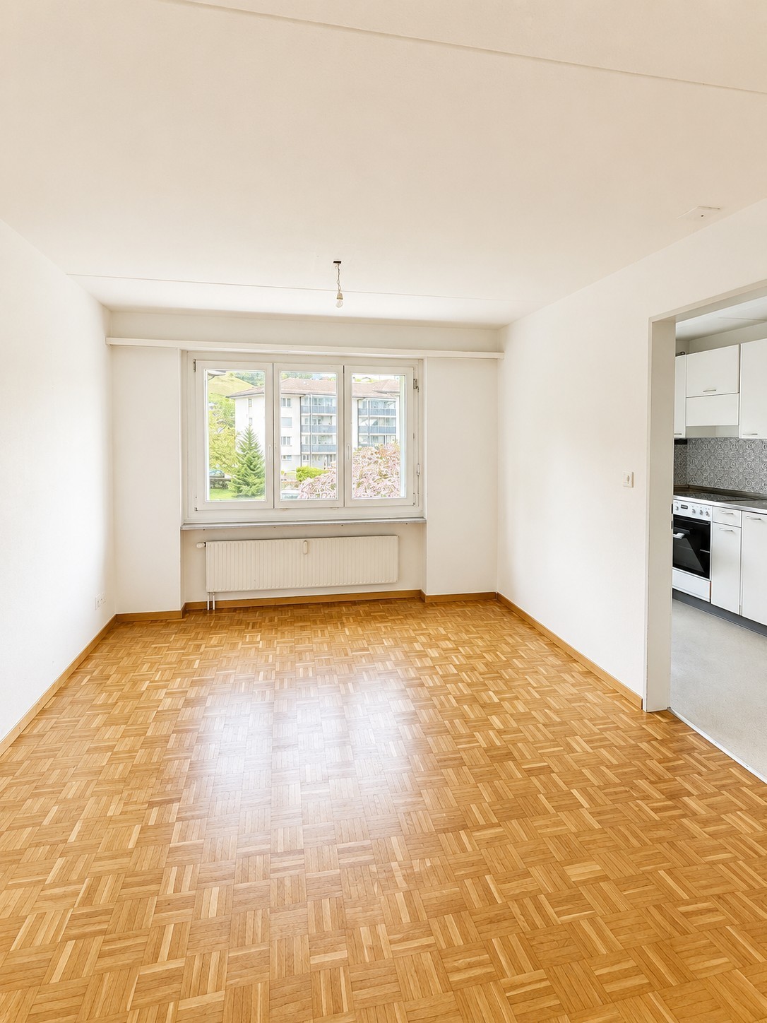 1 room apartment, Foto 2 von 5