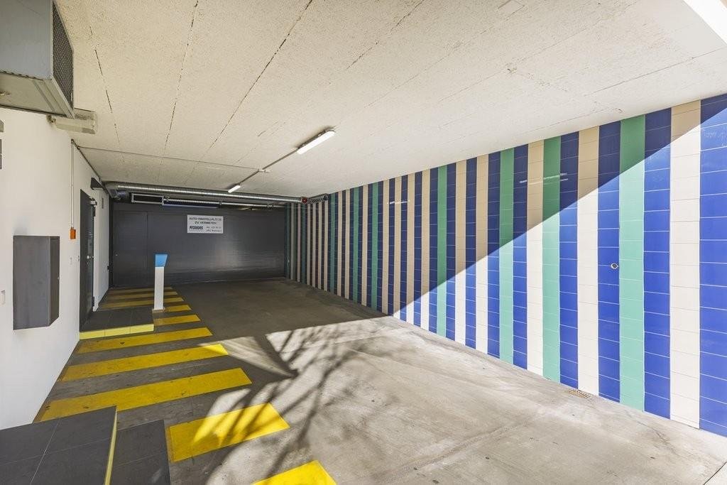 Underground slot