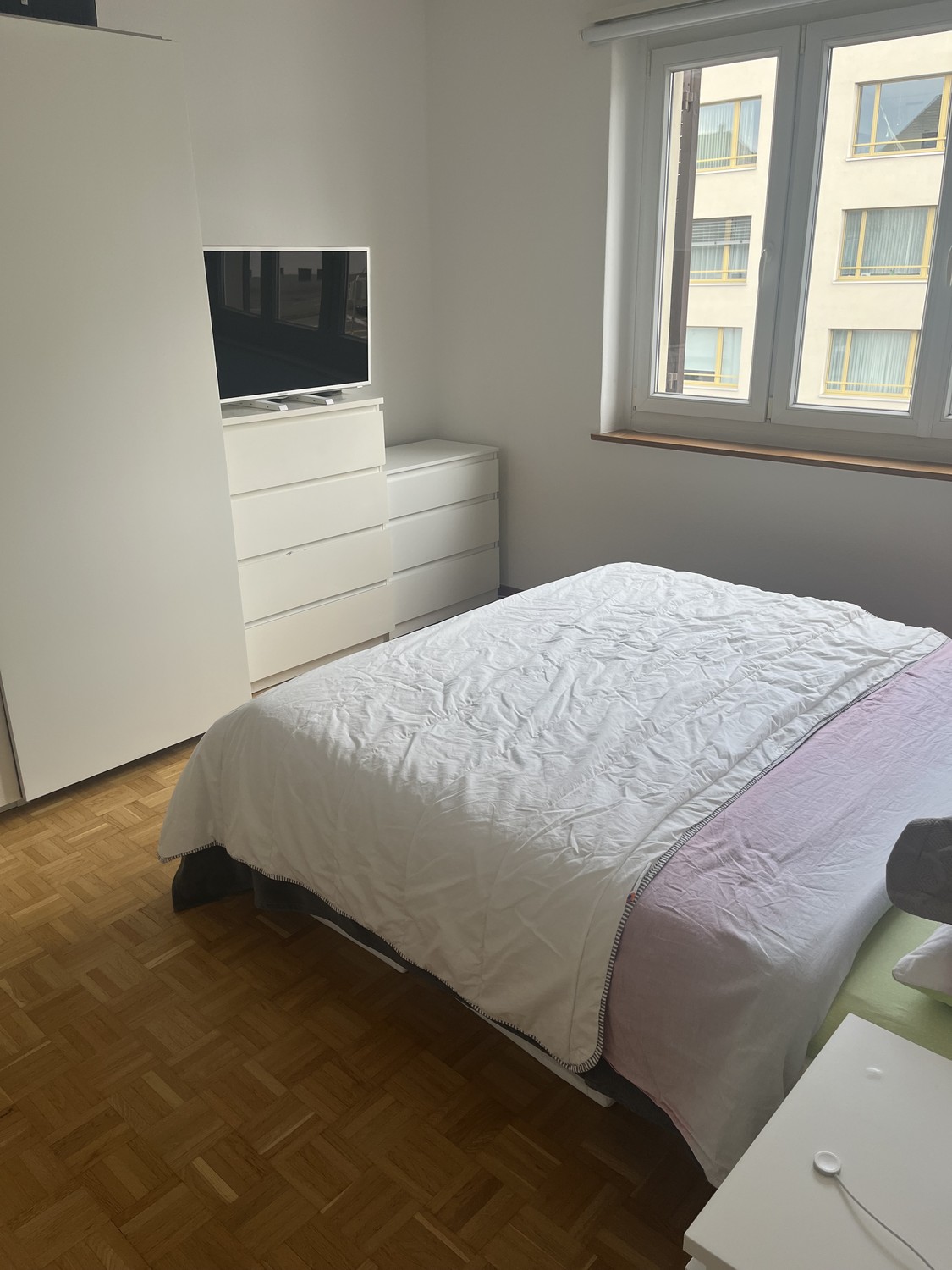 Chambre dans un appartement partagé