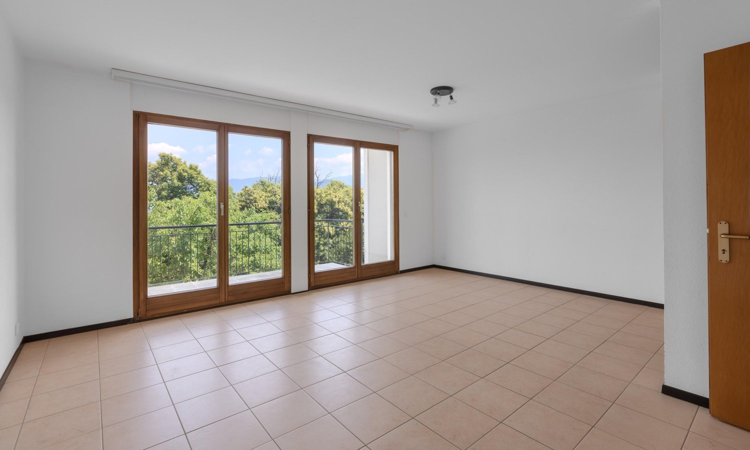 5 ½ Zimmer Einfamilienhaus, Foto 4 von 10
