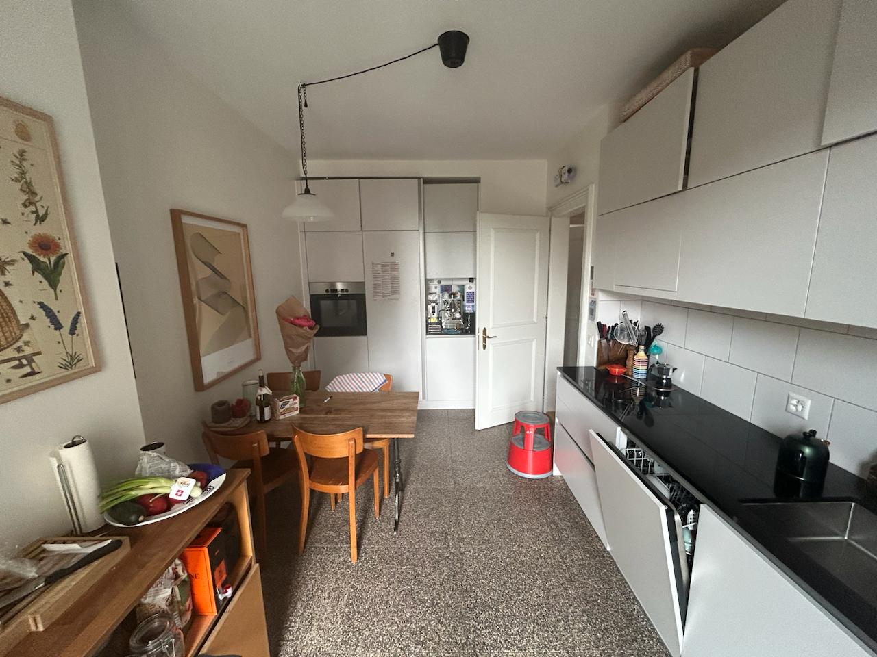Room in a shared flat, Foto 1 von 3