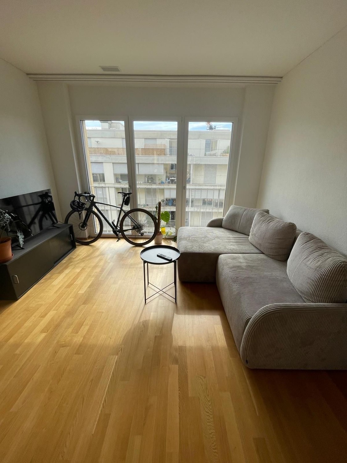 Room in a shared flat, Foto 1 von 6