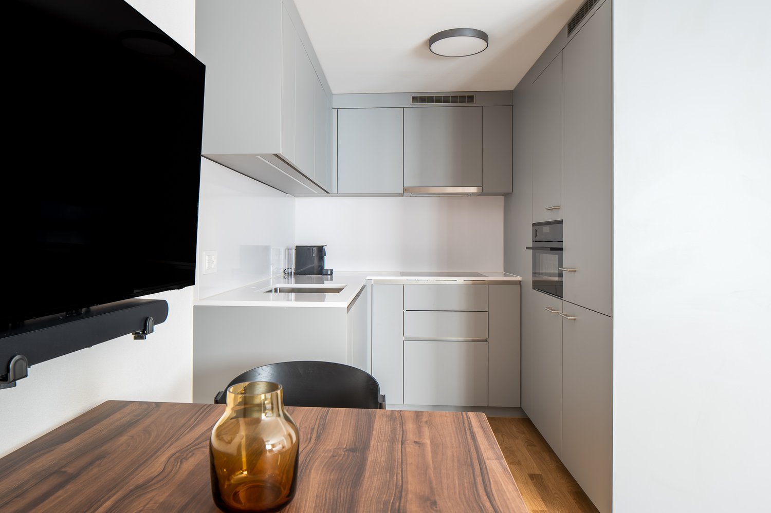1 ½ Zimmer möblierte Wohnung (8)